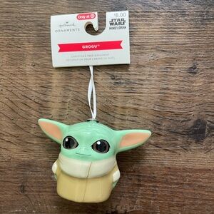 Hallmark **STAR WARS GROGU** Plastic Christmas Tree Ornament NEW w/TAG